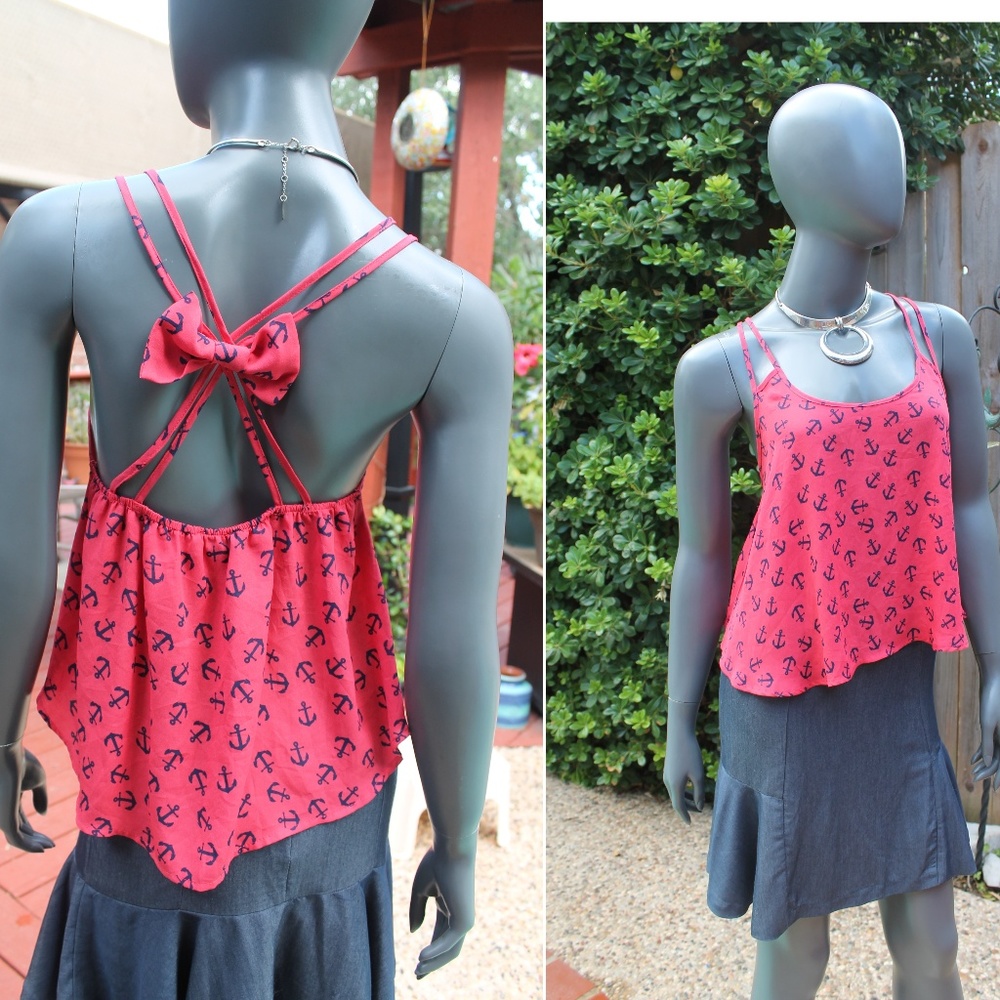 Rue 21 Anchor Bow Top Size Medium